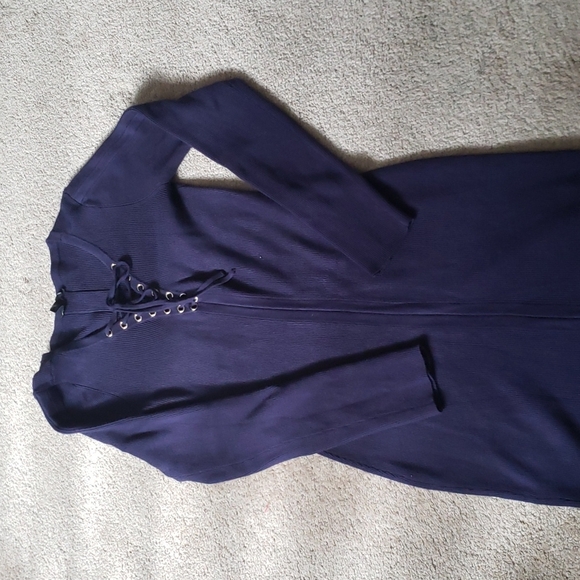 Guess Bodycon Longsleeve Sweater Dress - Picture 8 of 12
